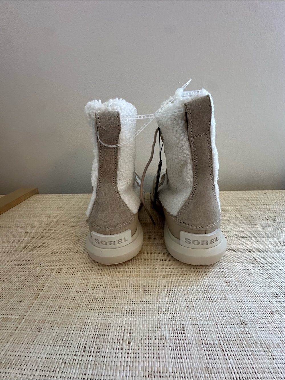 Sorel Women's Taupe and Cream Sherpa Lace-Up Boots - Picture 4 of 6